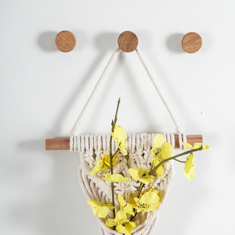 China Factory Home Decor Wooden Round Wall Hat Coat Hook