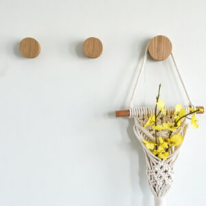 China Factory Home Decor Wooden Round Wall Hat Coat Hook